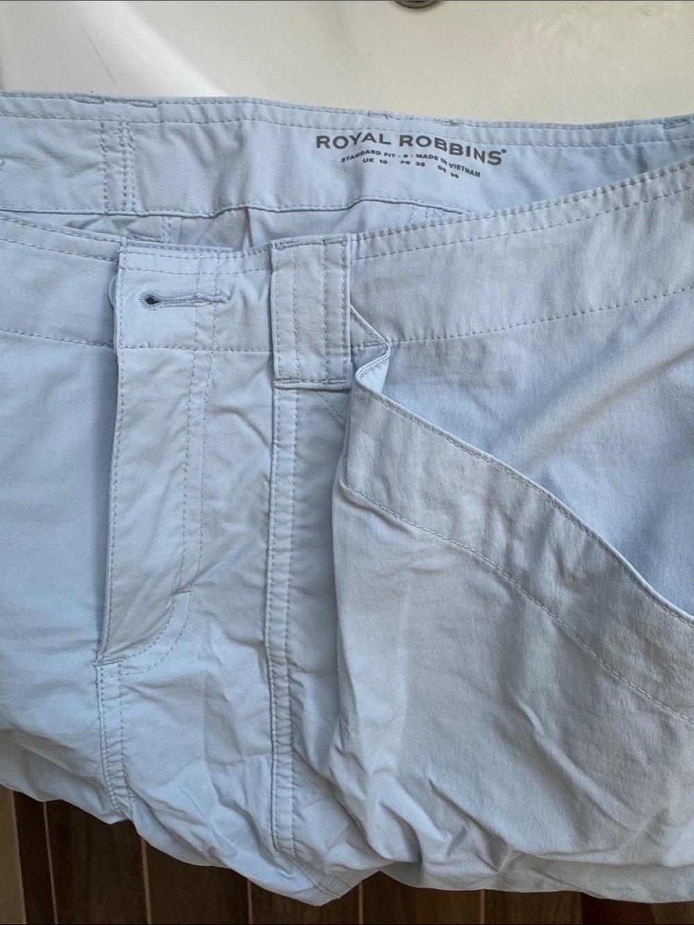 Royal Robbins women’s Pale Blue Casual Cargo Shorts